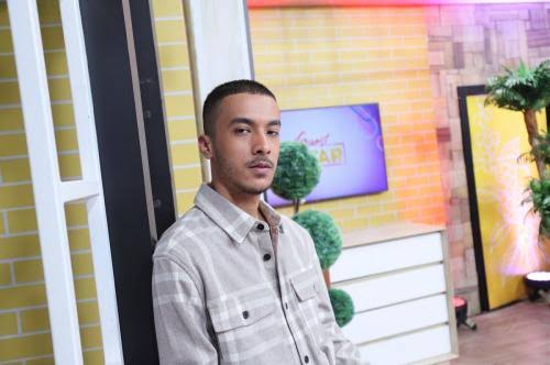 Aziz Hedra Ungkap Perjuangan di Balik Karier Musik, dari Mengejar Mimpi hingga Menjaga Eksistensi